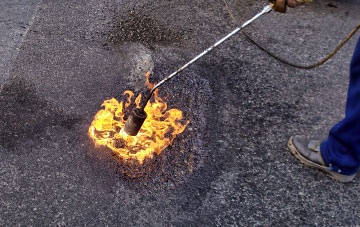 Colworth Ho flat roofing repairs